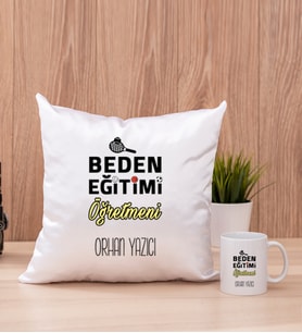 Beden Eğitimi Öğretmeni Kare Yastık ve Beyaz Kupa Bardak