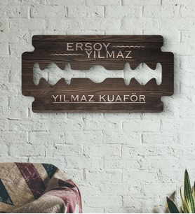 Kuaförlere Özel Jilet Figürlü Ahşap Kapı & Duvar Objesi-2 (Beyaz)
