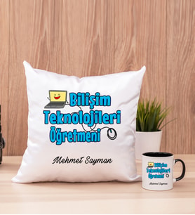 Bilişim Teknolojileri Öğretmeni Kare Yastık ve Siyah Kupa Bardak