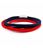 KIRMIZI LACİVERT SARMA MIKNATISLI KLİPS ERKEK BİLEKLİK BT628