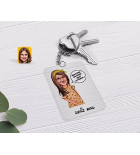 BK Gift Kişiye Özel Kız Çocuk Kolay Yetişmiyor Karikatürlü Şeffaf Pleksi Anahtarlık-2 (Beyaz)