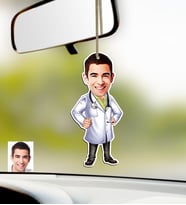 BK Gift Kişiye Özel Bay Doktor Karikatürlü Ahşap Araba Dikiz Ayna Süsü-1 (Çok Renkli)