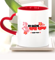 BK Gift Kişiye Özel En Güzel Anne Adayı Kırmızı Kalpli Kupa Bardak  3