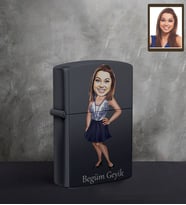 Kişiye Özel Bayan Karikatürlü UV Baskılı Siyah Benzinli Çakmak Model-6