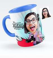 BK Gift Kişiye Özel Bayan Fotoğraf Sanatçısı Karikatürlü Mavi Kupa Bardak  1