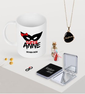 BK Gift Kişiye Özel Süper Anne Kupa Ayna ve Siyah Mineli Kolye Seti-1 (Model 1)