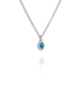 Beyaz Taşlı Opal Küçük Oval Gümüş Kolye