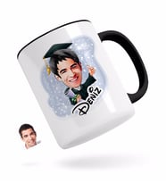 BK Gift Kişiye Özel Erkek Mezun Karikatürlü Siyah Kupa Bardak-1