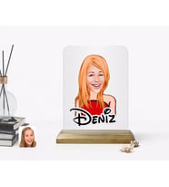 BK Gift Kişiye Özel Kadın Karikatürlü Ahşap Standlı Çerçeve-33 (Beyaz)