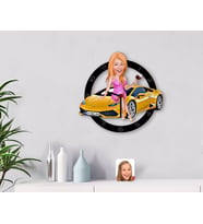 BK Gift Kişiye Özel Plakalı Kadın Lamborghini Karikatürlü Ahşap Duvar Saati-1 (Beyaz)