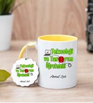Teknoloji Ve Tasarım Öğretmeni Sarı Kupa Bardak Ve Anahtarlık Set