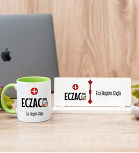Eczacı Yeşil Kupa Bardak Ve Masa İsimliği Hediye Seti