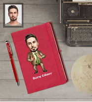 Kişiye Özel İş Adamı Karikatürlü  Kırmızı Defter Kalem Hediye Seti Bay-10