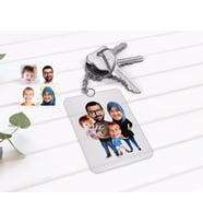 BK Gift Kişiye Özel Tesettürlü Aile Karikatürlü Şeffaf Pleksi Anahtarlık-3 (Beyaz)