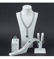 925 Ayar Gümüş Yeşil Zirkon Taşlı Set