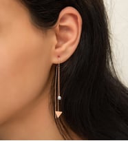 Papatya Silver Tekli Sallantılı Üçgen Küpe Nano Zirkon Taşlı 925 Ayar Gümüş