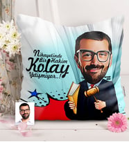 BK Gift Kişiye Özel Bay Hakim Karikatürlü  Yastık  1
