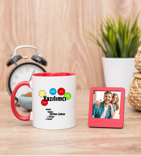 Yazılımcı Kırmızı Kupa Bardak ve Kırmızı Mini Fotoğraf Çerçevesi