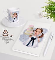 BK Gift Kişiye Özel Kız Çocuk Doğum Günü Karikatürlü Beyaz Defter Kalem Türk Kahvesi Fincanı Seti-2 (Model 1)
