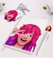 BK Gift Kişiye Özel Kadın Animasyon Karikatürlü Beyaz Defter Kalem Ve Anahtarlık Hediye Seti-10 (Model 1)