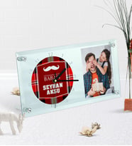 BK Gift Kişiye Özel Fotoğraflı Dünyanın En İyi Babası Masaüstü Cam Saat-4 (Beyaz)