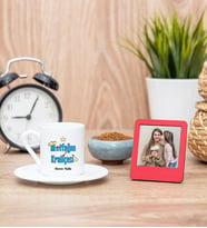 Mutfağın Kraliçesi Türk Kahvesi Fincanı ve Kırmızı Mini Fotoğraf Çerçevesi