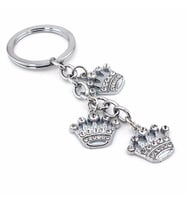 KRALİÇE TACI TAŞLI SALLANTILI METAL ANAHTARLIK KC867