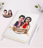BK Gift Kişiye Özel Yılın En Mükemmel Çifti Karikatürlü Beyaz Defter ve Kalem Hediye Seti-4