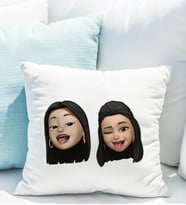 Emoji Kız Arkadaş Stiker Yastığı