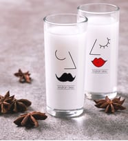 BK Gift Kişiye Özel Renkli Baskılı Picasso Erkek ve Kadın Figür İkili Rakı Bardağı Seti-1 (Beyaz)