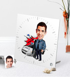 BK Gift Kişiye Özel Bay Trafik Polisi Karikatürlü Masaüstü Kare Cam Saat - 2 (Beyaz)