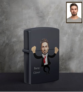 Kişiye Özel Patron Karikatürlü UV Baskılı Siyah Benzinli Çakmak Bay-3