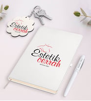 BK Gift Kişiye Özel Estetik Cerrah Beyaz Defter Kalem Ve Anahtarlık Hediye Seti (Model 1)