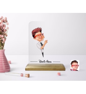 BK Gift Kişiye Özel Erkek Çocuk Karikatürlü Ahşap Standlı Çerçeve-3 (Beyaz)