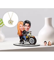 BK Gift Kişiye Özel Sevgililer Karikatürlü 3D Ahşap Biblo ve Çift İsimli Papatya Kolye Seti-17 (Model 1)