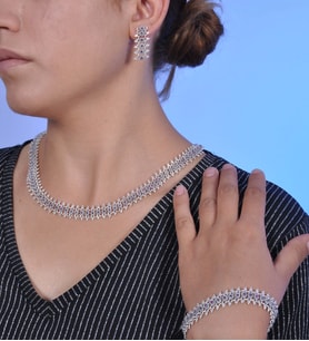 Yakut Taşlı Oksitli Telkari Bayan Gümüş Üçlü Set