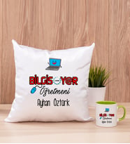 Bilgisayar Öğretmeni Kare Yastık ve Yeşil Kupa Bardak