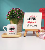 Diyaliz Teknisyeni Hediye Ahşap Altlıklı Türk Kahvesi Fincanı ve Dekoratif Taş Baskı