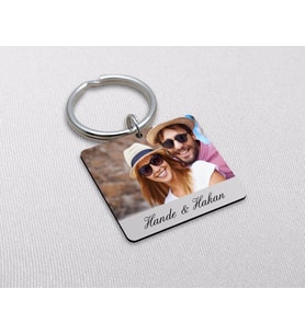 BK Gift Kişiye Özel Fotoğraflı Ahşap Kare Anahtarlık-1 (Beyaz)