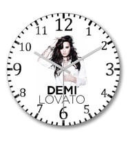 Demi  Lovato  Duvar Saati Bombeli Gercek Cam