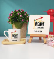Mesajlı İnşaat Mühendisi Tasarımlı Kişiye Özel İnşaat Mühendisi Ahşap Altlıklı Türk Kahvesi Fincanı ve Dekoratif Taş Baskı