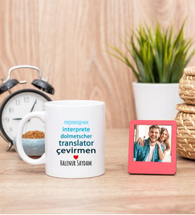 Çevirmen Beyaz Kupa Bardak ve Kırmızı Mini Fotoğraf Çerçevesi