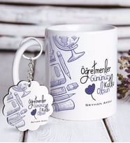BK Gift Kişiye Özel Öğretmenler Günümüz Kutlu Olsun Beyaz Kupa ve Anahtarlık Hediye Seti-6 (Model 1)