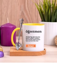 Öğretmen Kelime Anlamı Ahşap Altlıklı Sarı Kupa Bardak