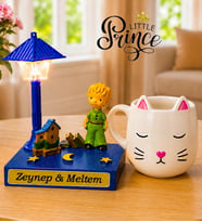 Kişiye Özel Küçük Prens Biblolu Masa Lambası & Ponçik Kedi Kupa