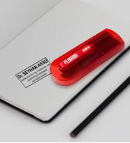 BK Gift Kişiye Özel Doktor Kırmızı Cep Kaşe