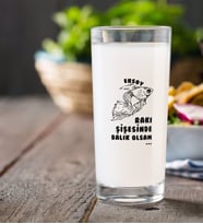 BK Gift Kişiye Özel Renkli Baskılı Rakı Şişesinde Balık Olsam Rakı Bardağı (Beyaz)