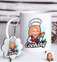 BK Gift Kişiye Özel Bayan Chef Karikatürlü Beyaz Kupa ve Anahtarlık Hediye Seti-14 (Model 1)