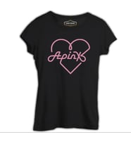 Apink - Logo Kalp Siyah Kadın Tshirt