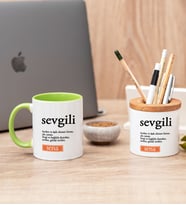 Sevgili Kelime Anlamı Yeşil Kupa Bardak Ve Kalemlik Hediye Seti